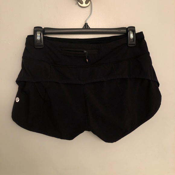 sold LULULEMON WOMEN’S BLACK SHORTS - Picture 2 of 2